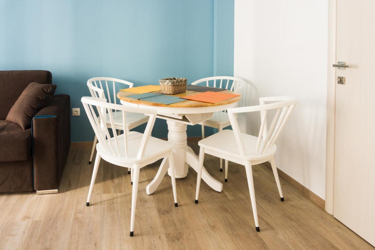 Comfort Zone Apartment In The Heart Of Aten Exteriör bild