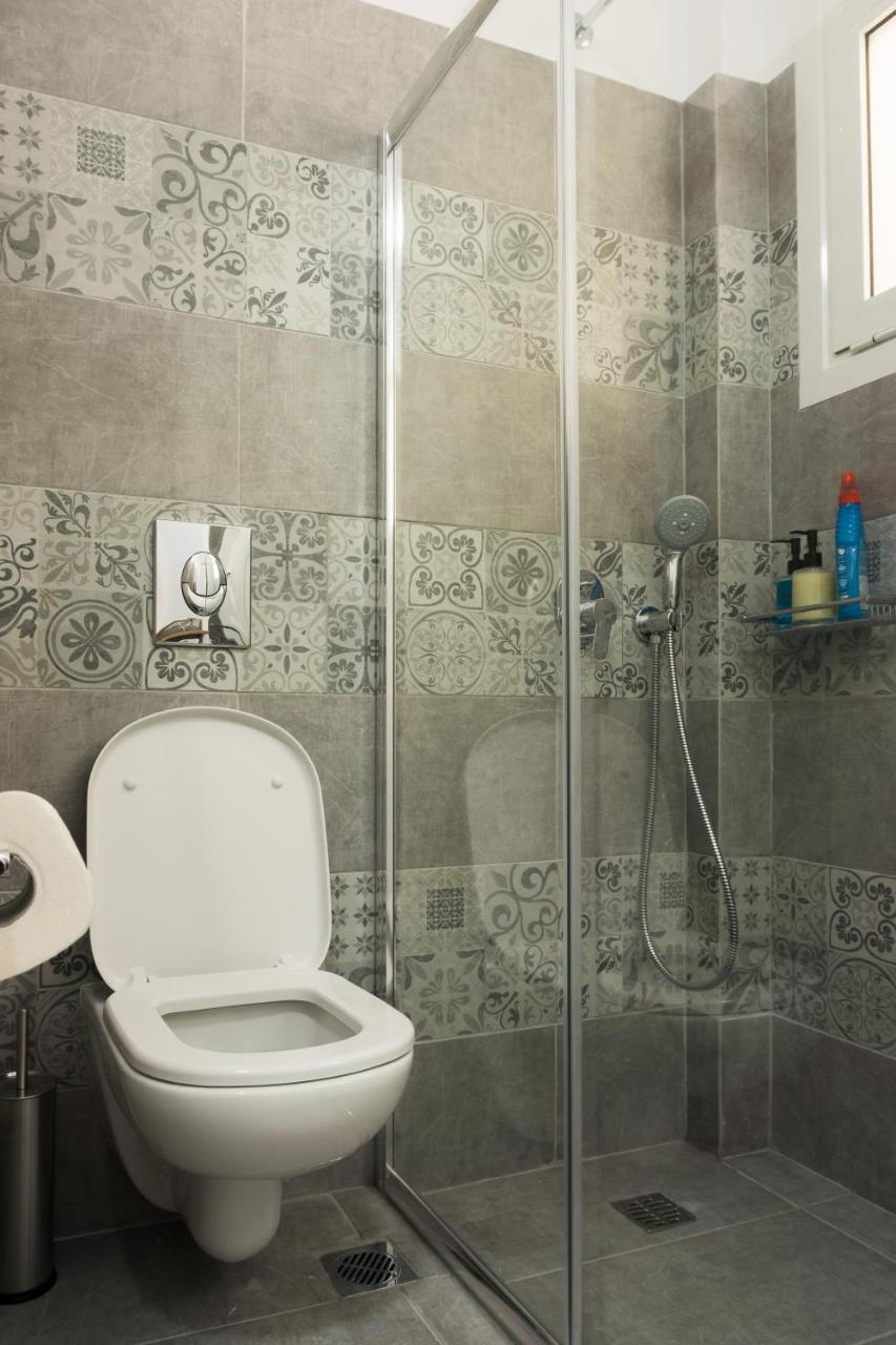 Comfort Zone Apartment In The Heart Of Aten Exteriör bild