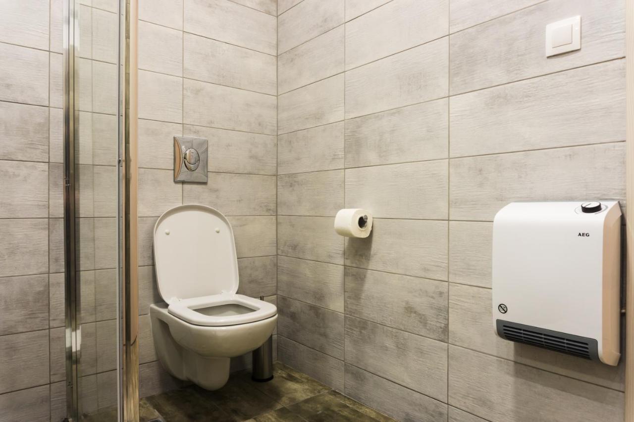 Comfort Zone Apartment In The Heart Of Aten Exteriör bild