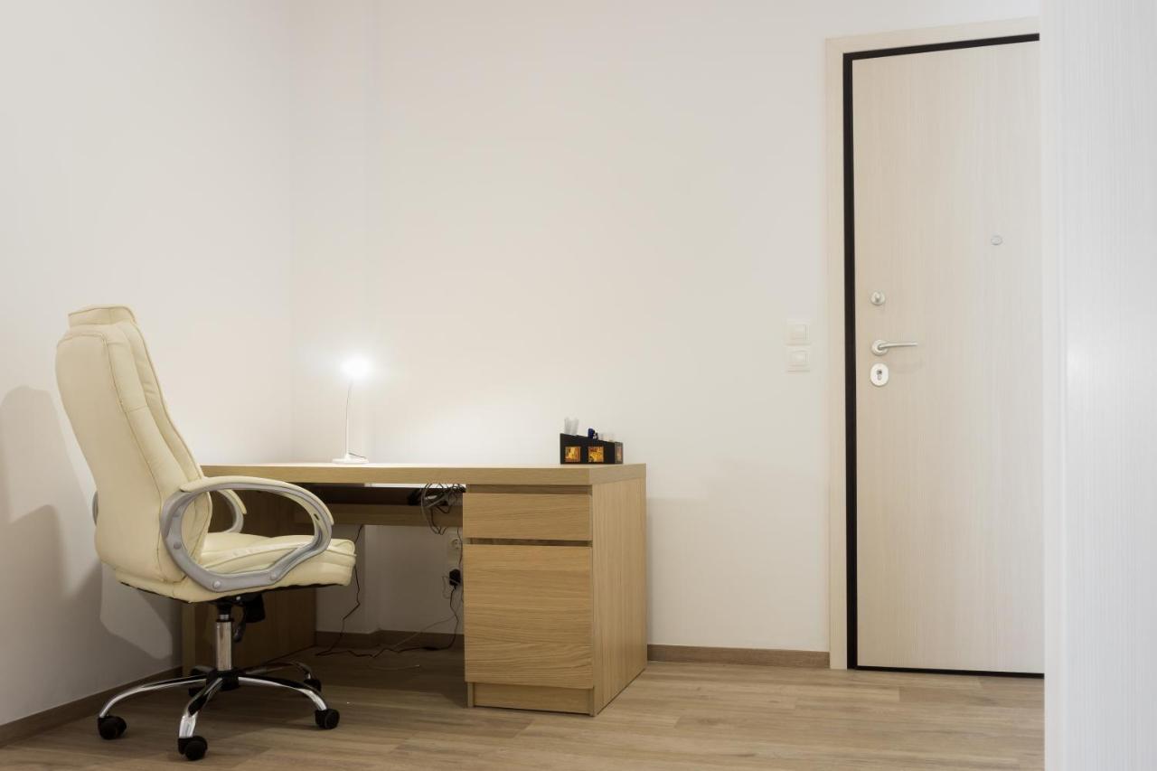 Comfort Zone Apartment In The Heart Of Aten Exteriör bild